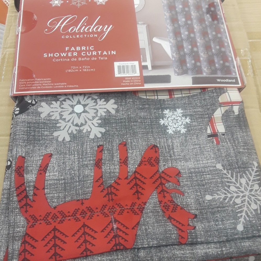 Christmas shower curtain